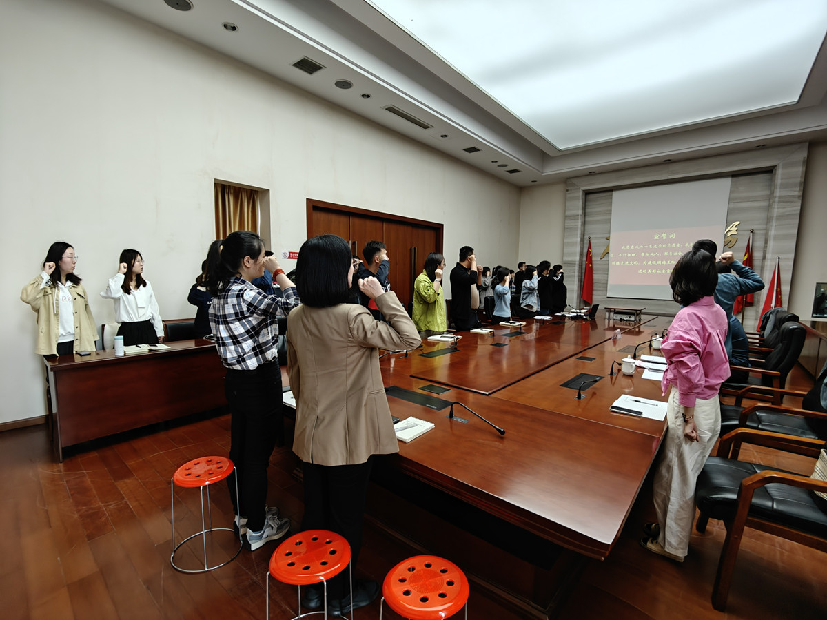 3dbf4dfc212a6209d1a586b978217af.jpg