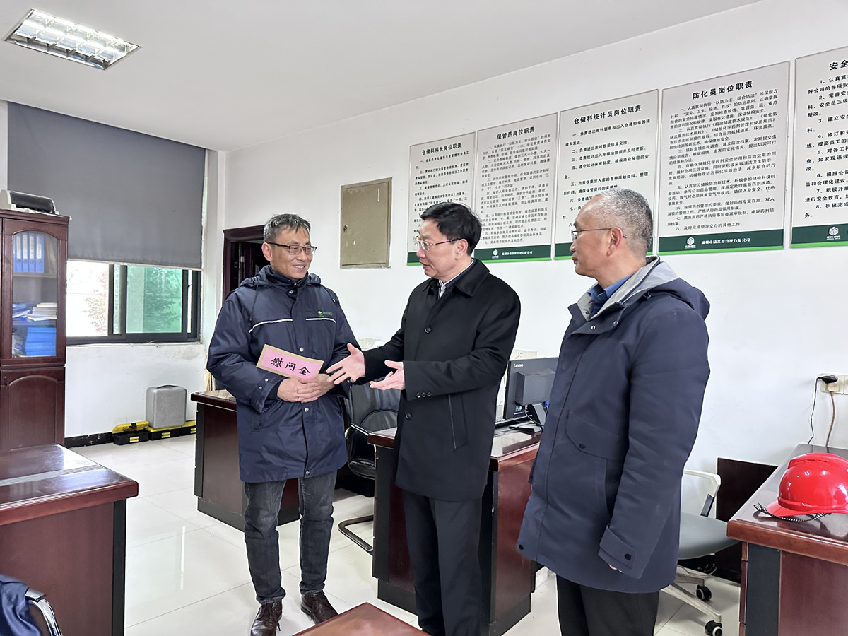 1706853922730165.jpg 118bb0050571fbafa51d21b4bc17d80.jpg